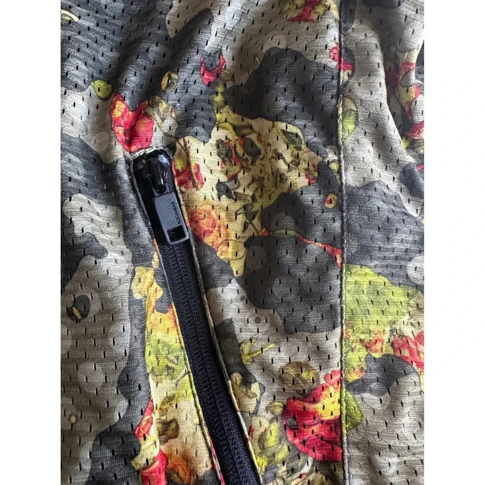 BLV Rocawear Men's Large‎ Floral Camo Bomber Jacket Full Zip Streetwear Colorful